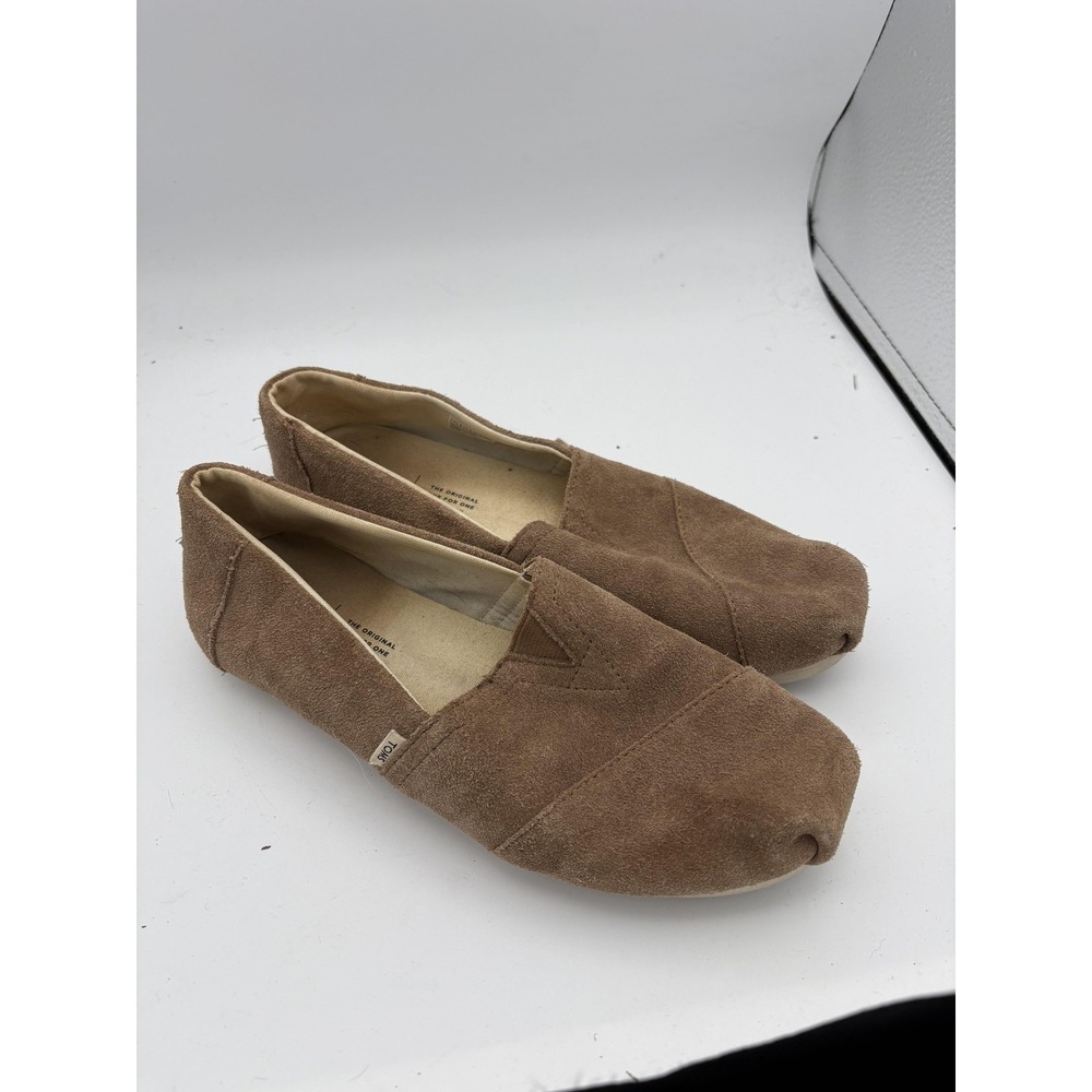 TOMS Shoes Womens Size 7.5 Beige Suede Slip On Flats Comfort Round Toe Casual
